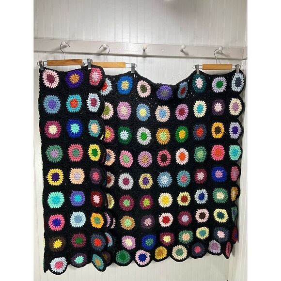 VINTAGE Handmade Wool Blend Granny Square Afghan - Picture 2 of 4